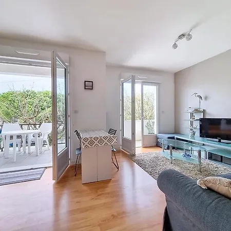 3 Pieces - Centre Apartment *